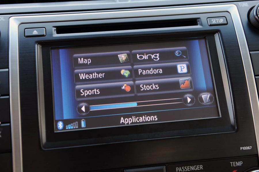  Toyota Camry Hybrid 2013 года  (фото 15 из 45)